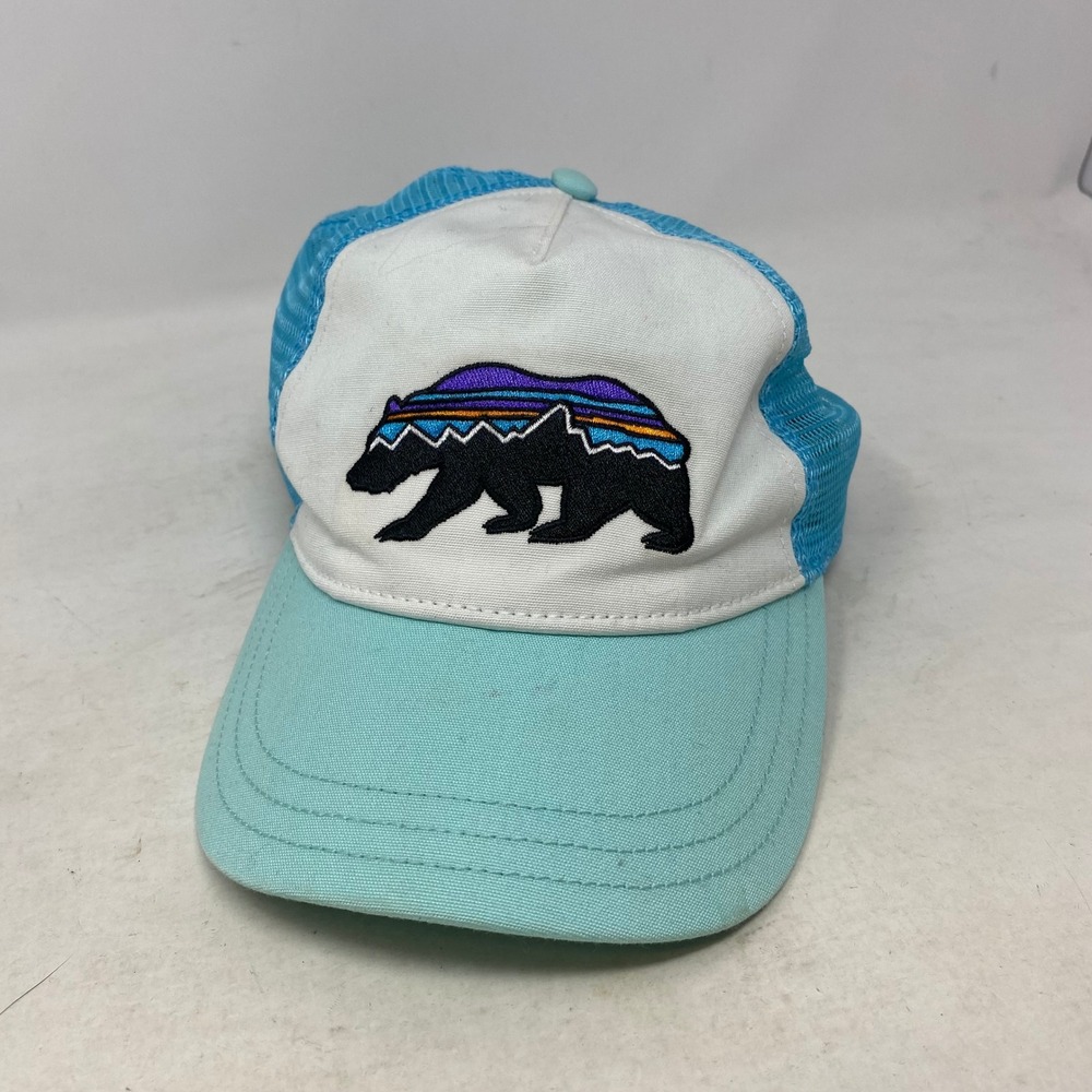Patagonia Fitz Roy Bear Trucker Hat Mens Blue White Mesh Snapback Cap